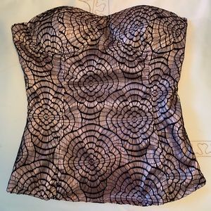 Boustea styled top with tags! Never one